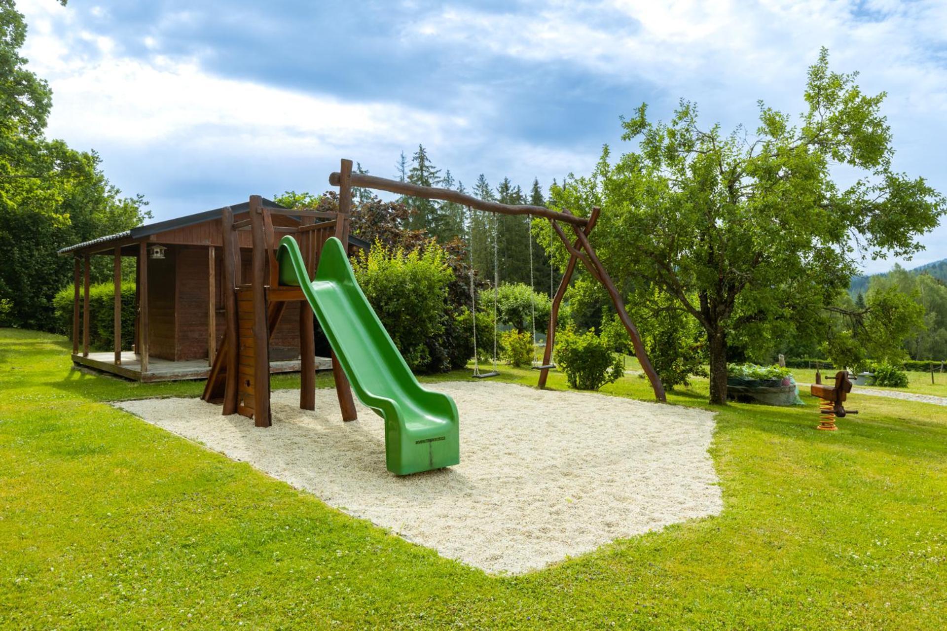 Penzion Chlustov Strazny Exterior photo