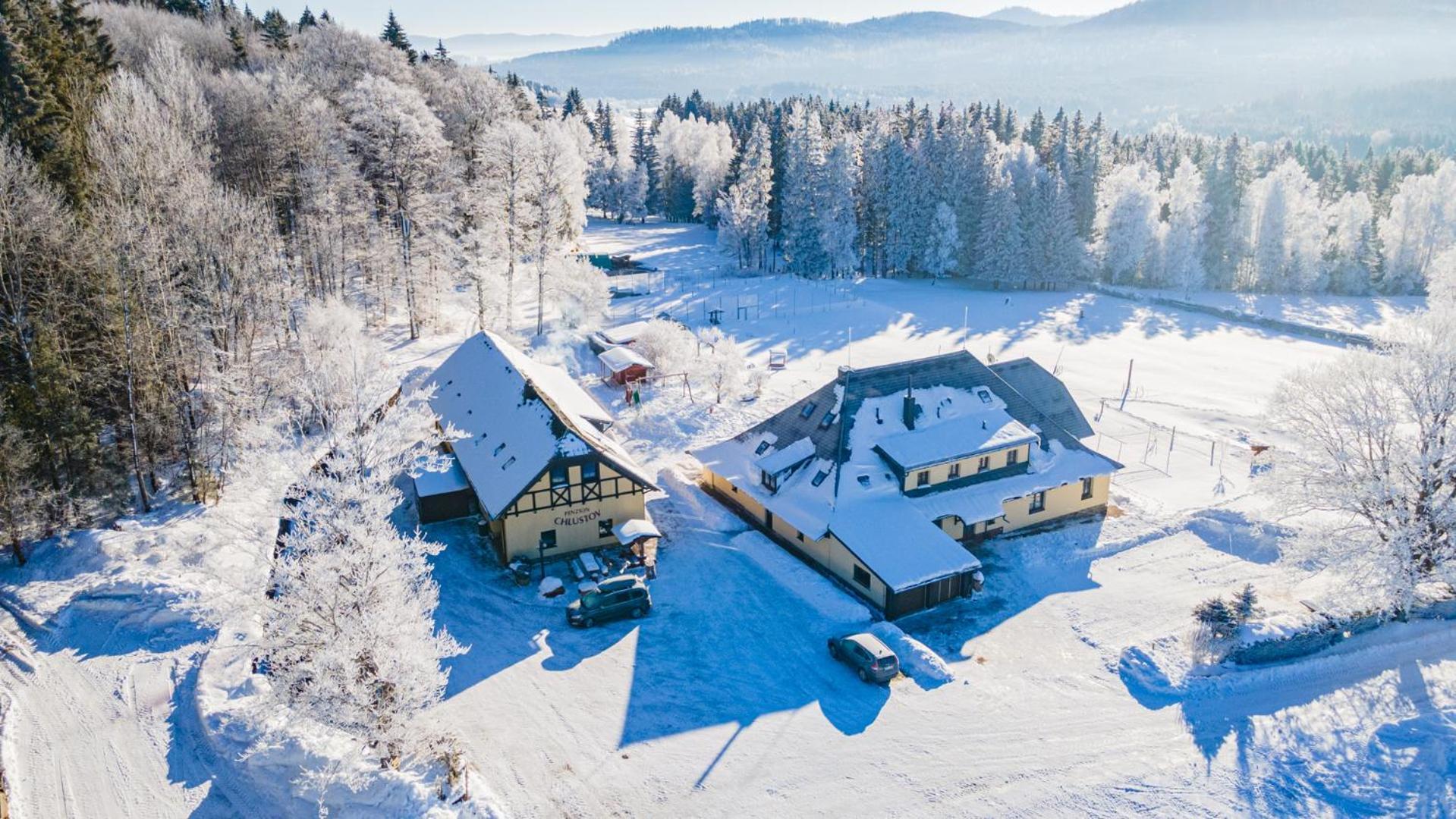 Penzion Chlustov Strazny Exterior photo